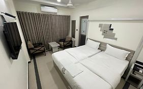 Sr Hotel